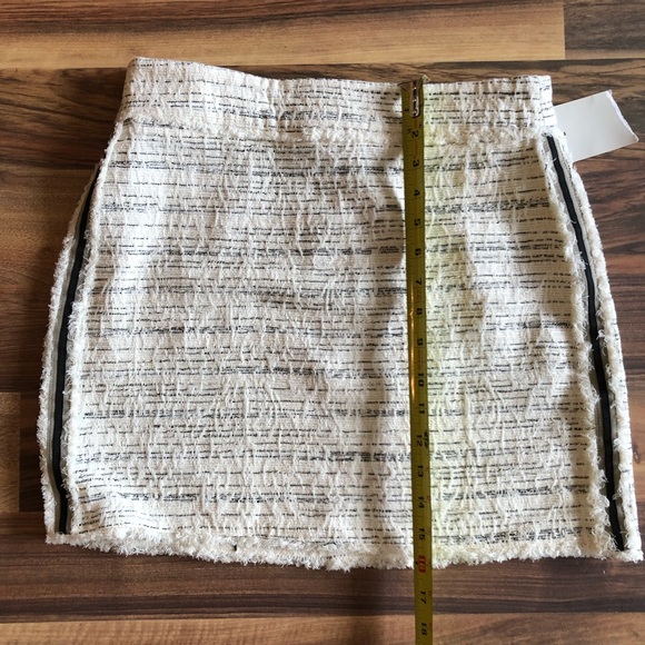 BNWT Zara Basics skirt - Picture 6 of 6